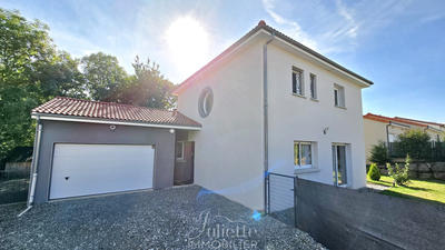 Maison - 110 m² - 5 pièces