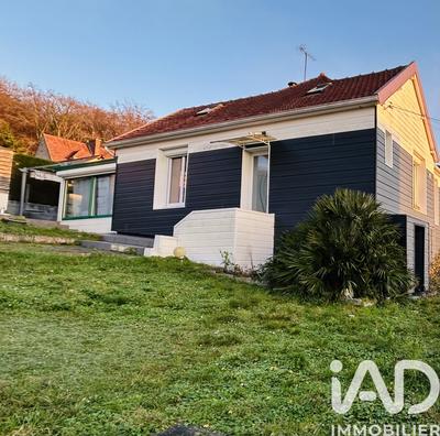 Maison - 80 m² - 4 pièces