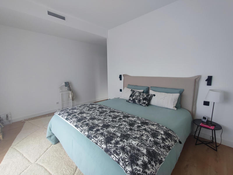 Villa - 182 m² - 6 pièces