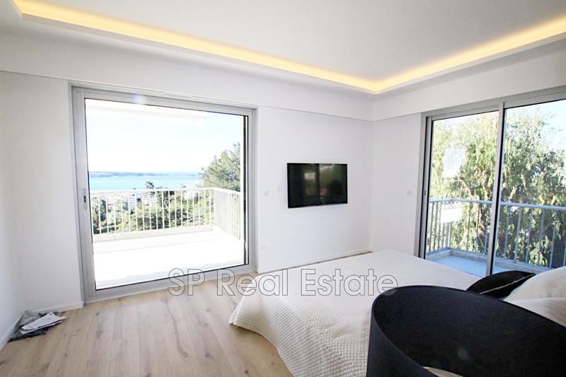 Appartement - 160 m² - 4 pièces