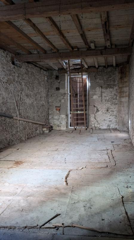 Maison de village - 210 m² - 13 pièces