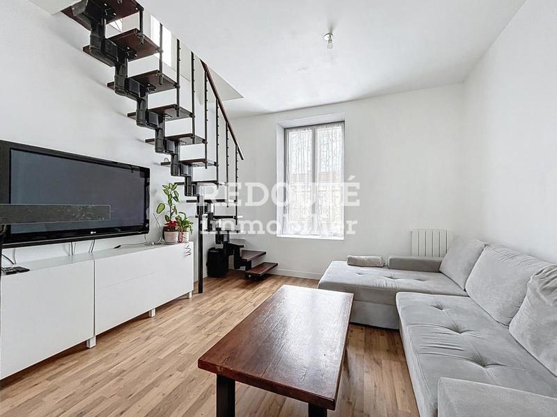 Immeuble - 162 m² - 8 pièces