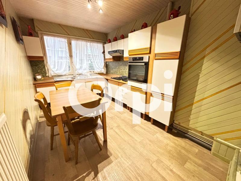 Appartement - 80 m² - 3 pièces