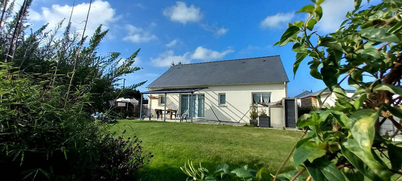 Maison - 97 m² - 3 pièces