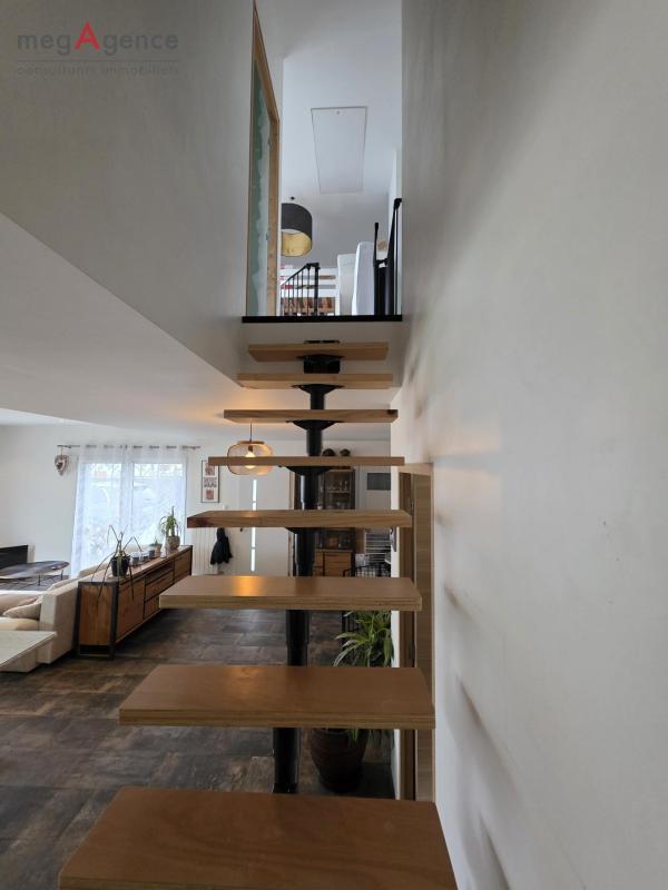 Maison - 120 m² - 5 pièces