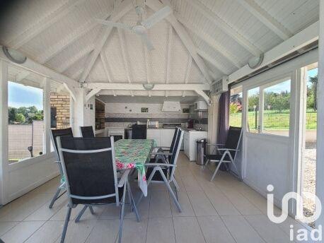 Maison - 159 m² - 5 pièces