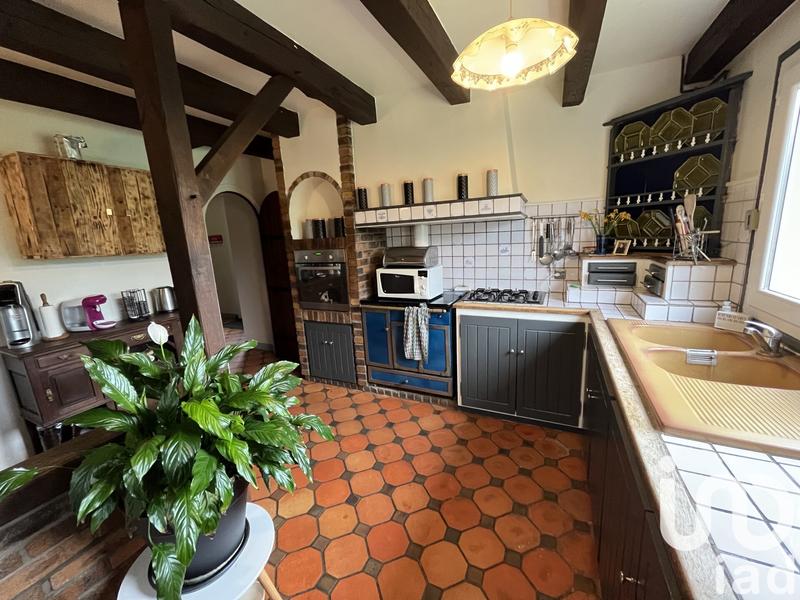 Maison - 196 m² - 11 pièces