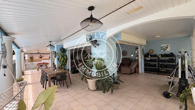 Maison - 146 m² - 6 pièces