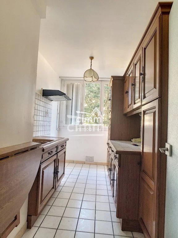 Appartement - 72 m² - 4 pièces