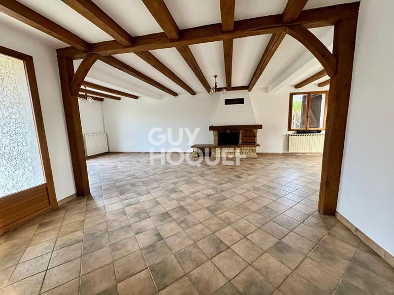 Maison - 200 m² - 6 pièces