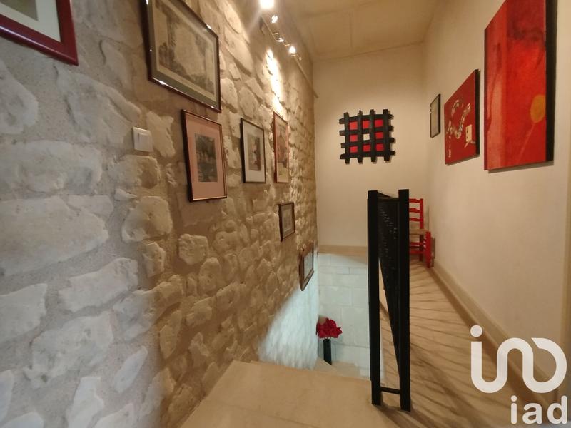 Maison - 250 m² - 10 pièces