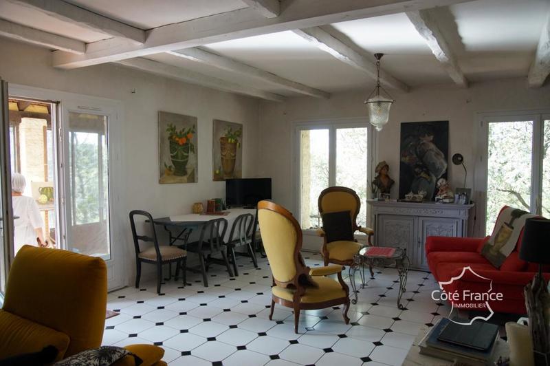 Propriété - 115 m² - 4 pièces
