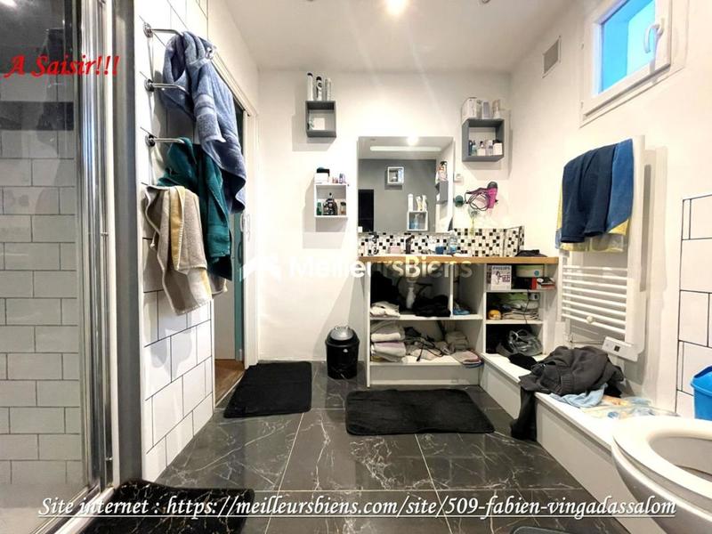 Propriété - 114 m² - 5 pièces