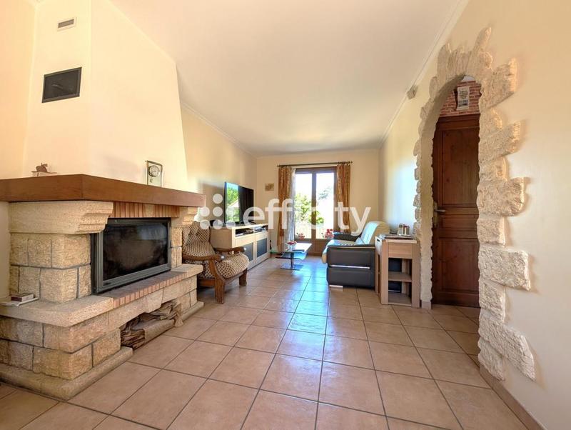 Maison - 150 m² - 6 pièces