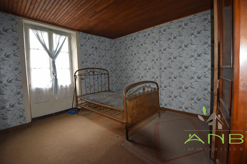 Maison - 120 m² - 9 pièces