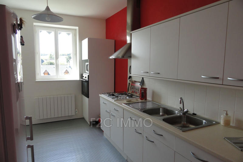 Appartement - 94 m² - 4 pièces