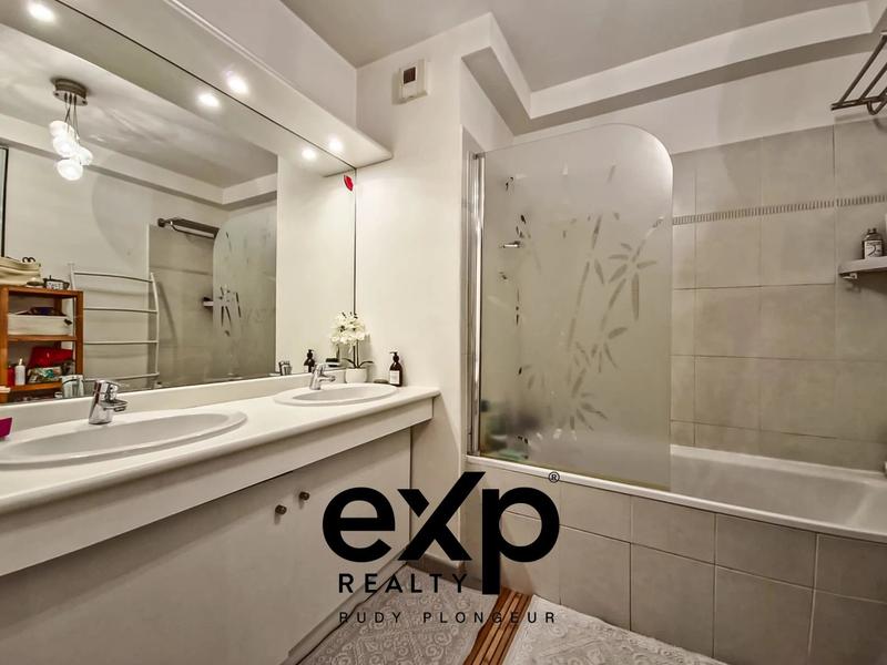 Appartement - 64 m² - 3 pièces