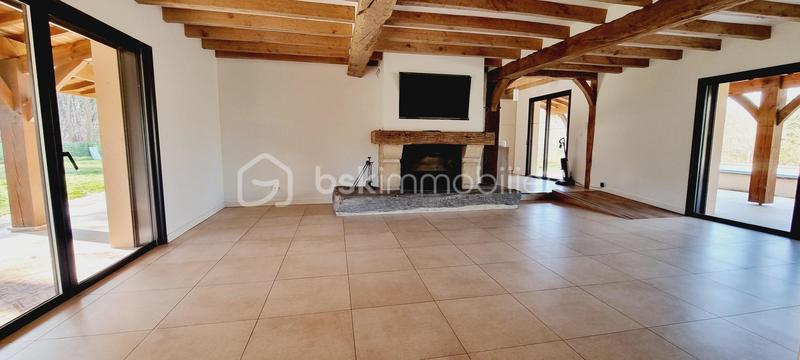 Maison - 162 m² - 5 pièces