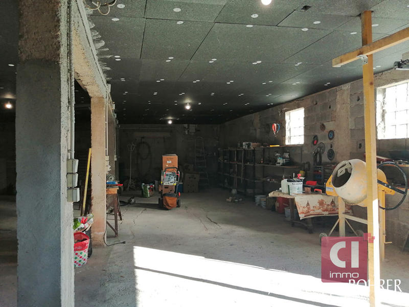 Maison - 197 m² - 7 pièces