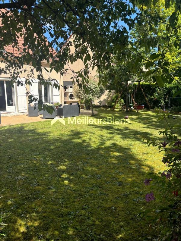 Maison - 117 m² - 6 pièces