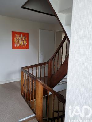 Maison - 181 m² - 5 pièces