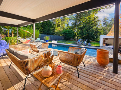 Maison - 204 m² - 7 pièces