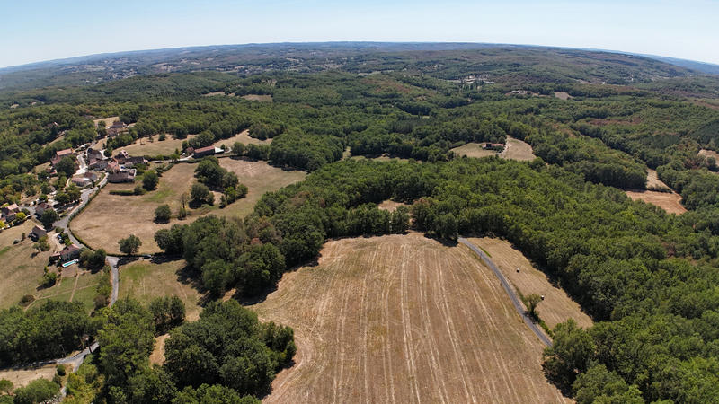 Terrain - 36 348 m²