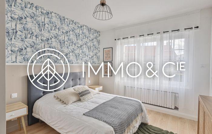 Maison - 202 m² - 6 pièces