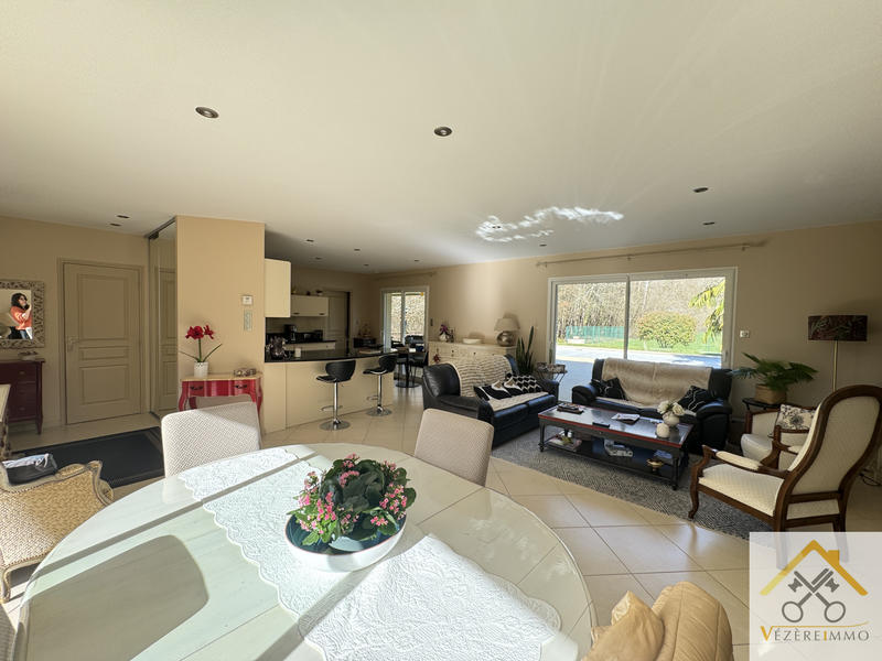 Maison - 109 m² - 4 pièces