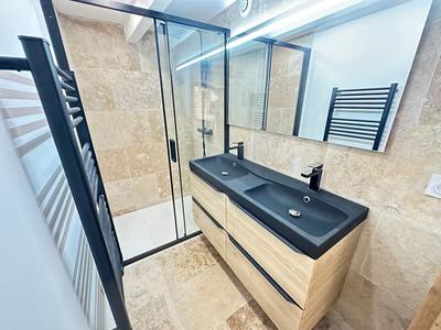 Appartement - 74 m² - 3 pièces