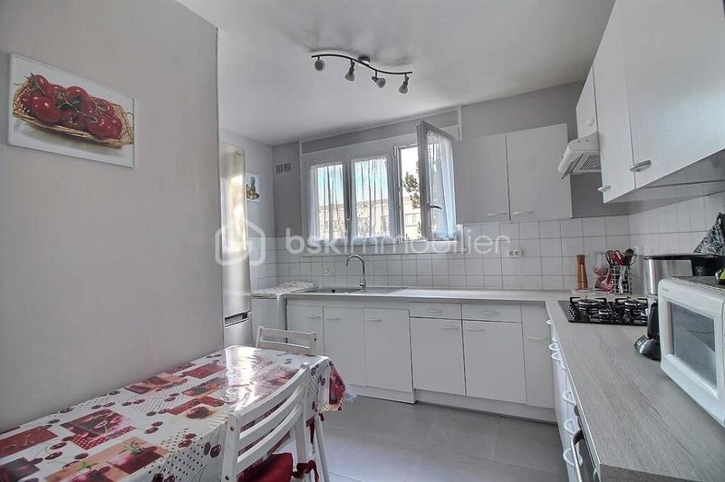 Appartement - 65 m² - 3 pièces