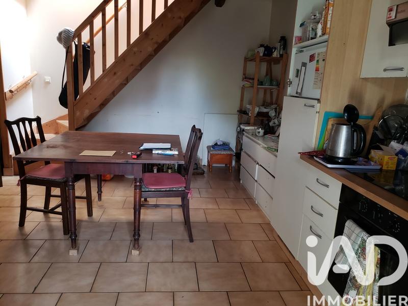 Maison - 300 m² - 11 pièces