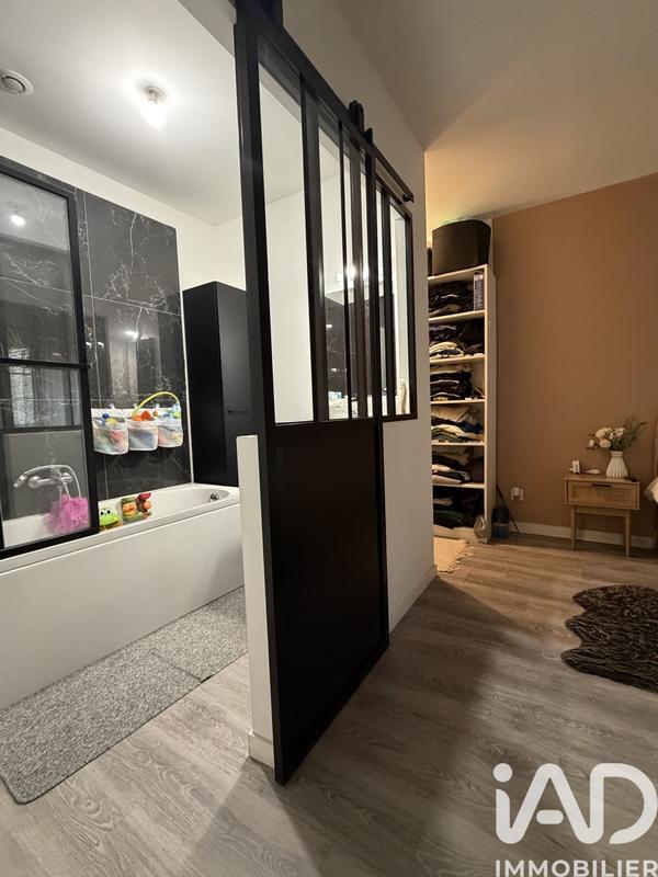 Maison - 98 m² - 4 pièces