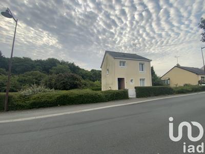 Maison - 80 m² - 5 pièces