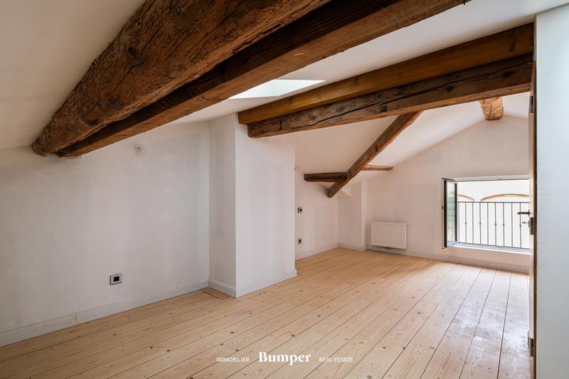 Maison ancienne - 187 m² - 5 pièces