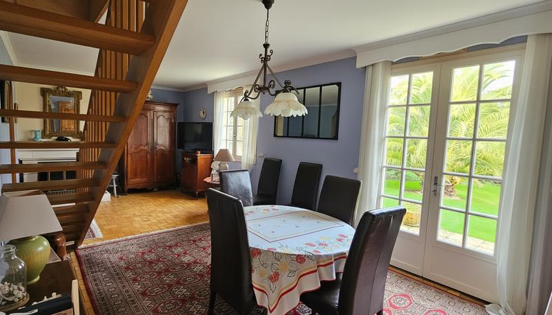 Maison - 190 m² - 6 pièces