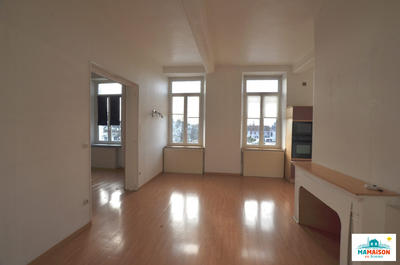 Appartement - 110 m² - 4 pièces