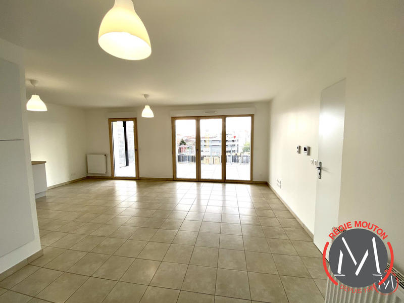 Appartement - 64 m² - 3 pièces