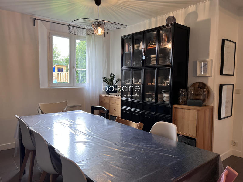 Maison - 120 m² - 6 pièces