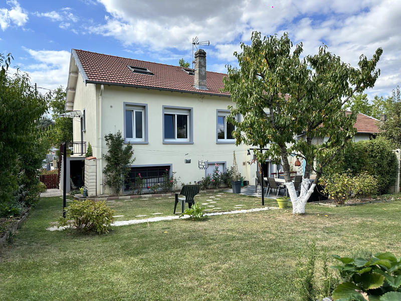 Maison - 155 m² - 6 pièces