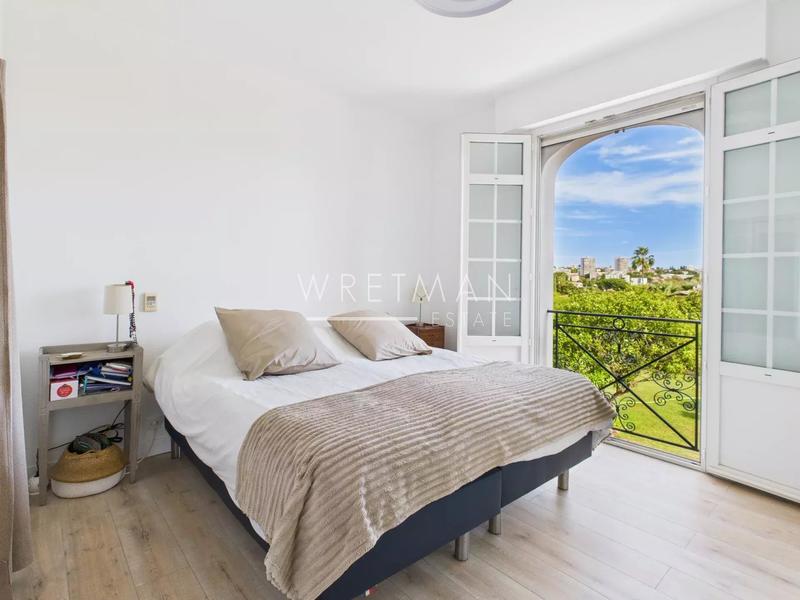 Maison - 183 m² - 5 pièces