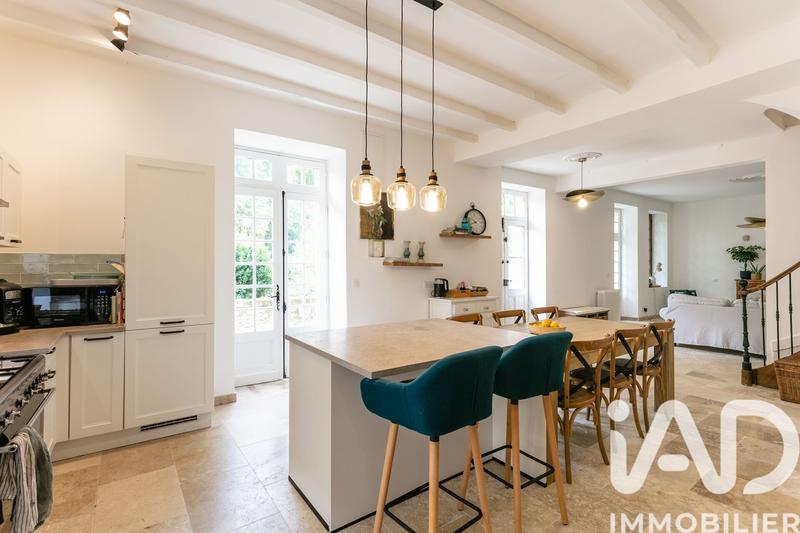 Maison - 190 m² - 7 pièces