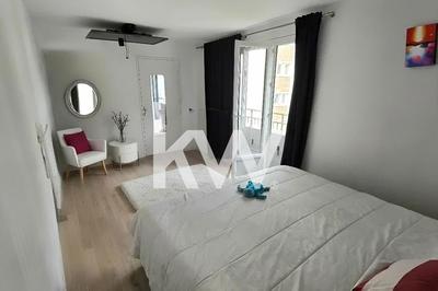 Appartement - 79 m² - 4 pièces