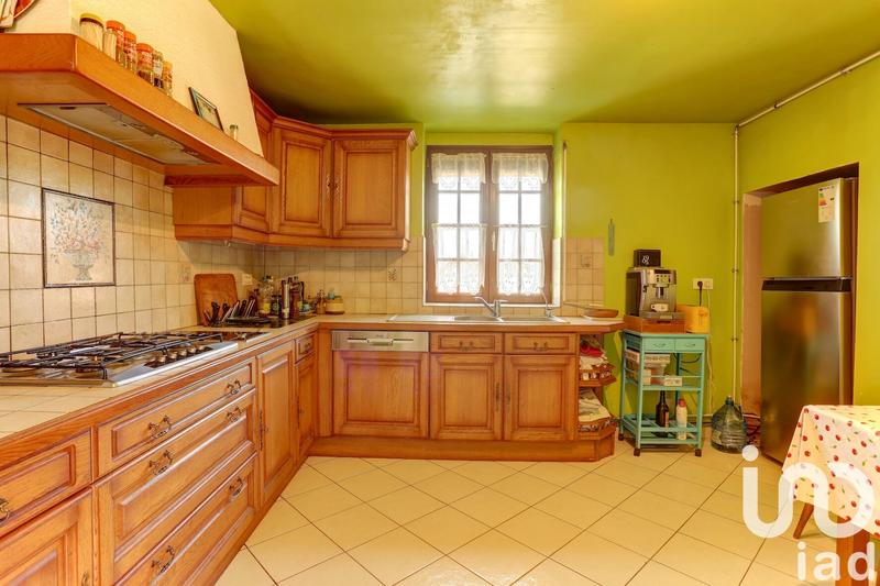 Maison - 205 m² - 6 pièces