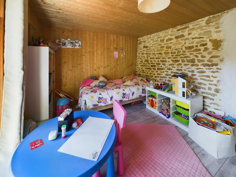 Maison - 187 m² - 7 pièces