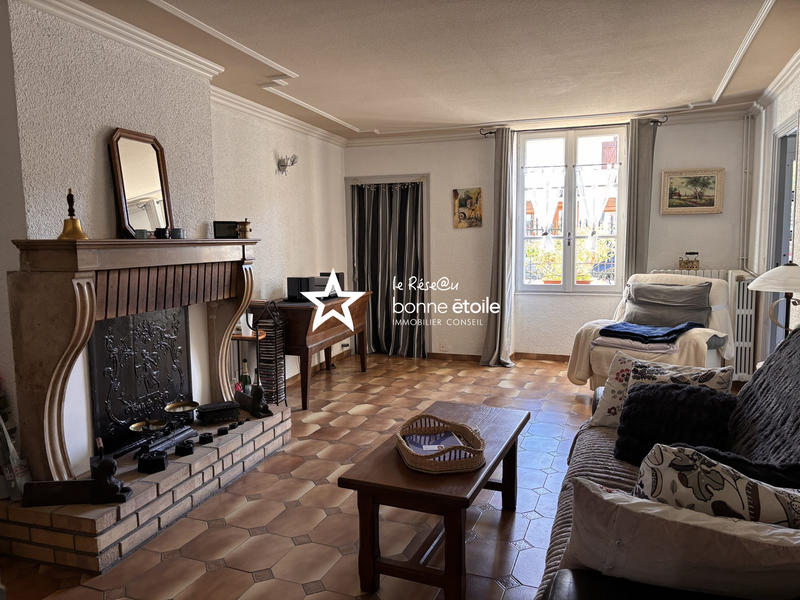 Maison - 169 m² - 7 pièces