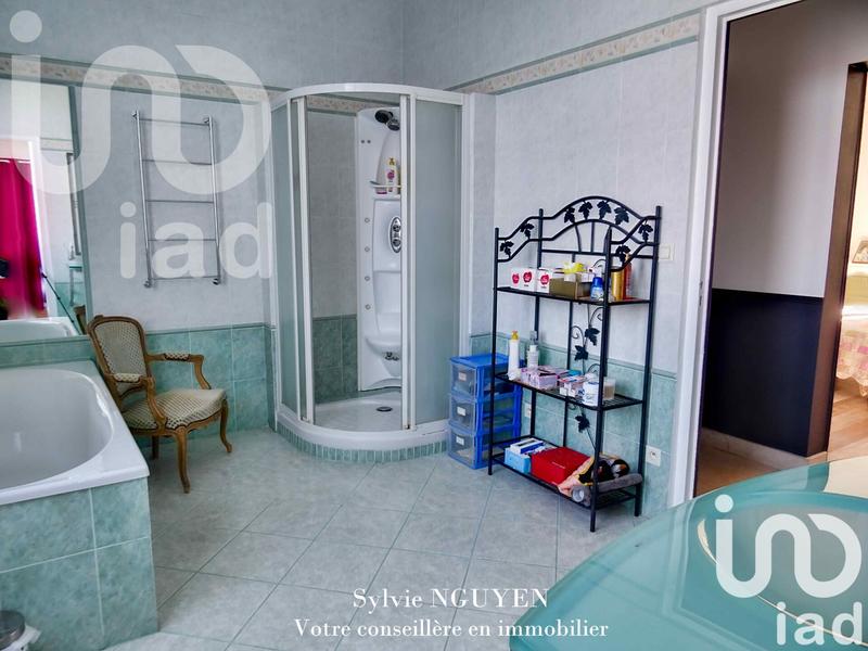 Maison - 486 m² - 12 pièces