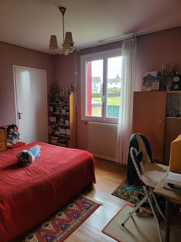 Maison - 98 m² - 5 pièces