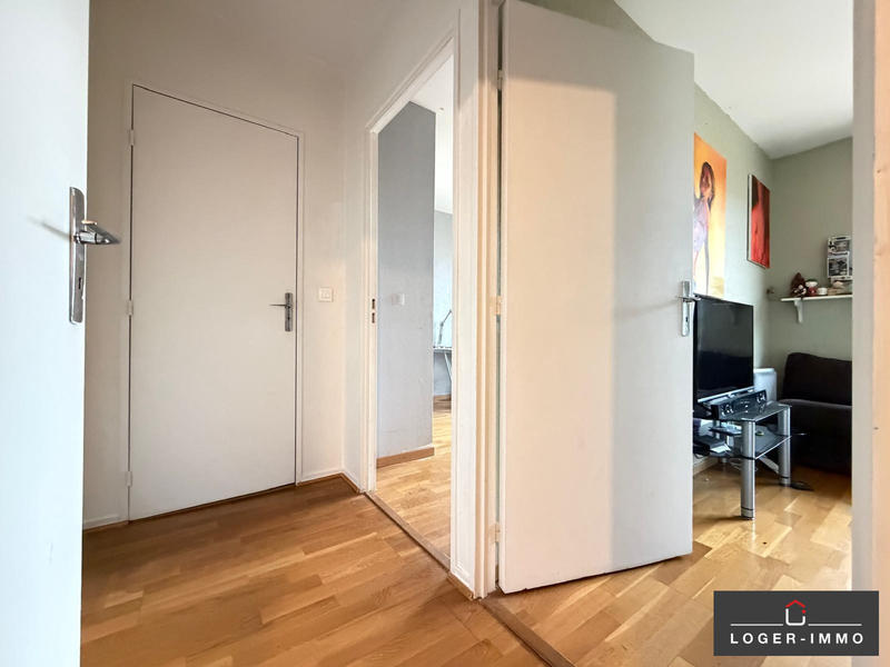 Appartement - 99 m² - 4 pièces