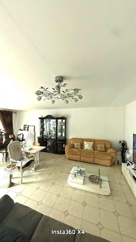 Maison - 163 m² - 7 pièces